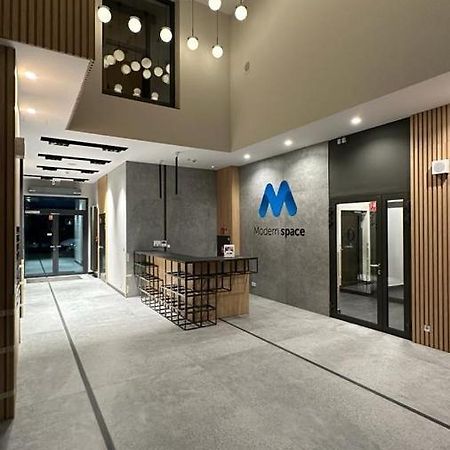 Warsaw Home Suites Luaran gambar